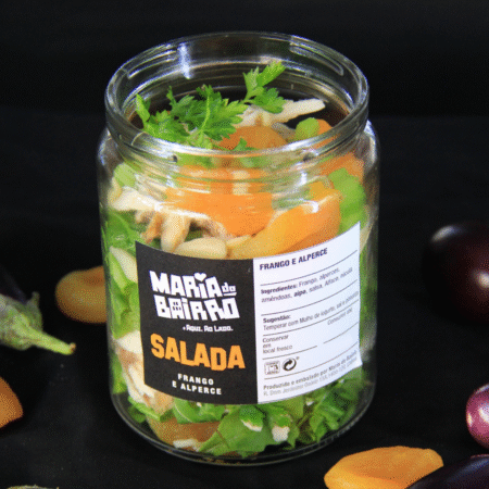 salada frango e alperce Maria do Bairro